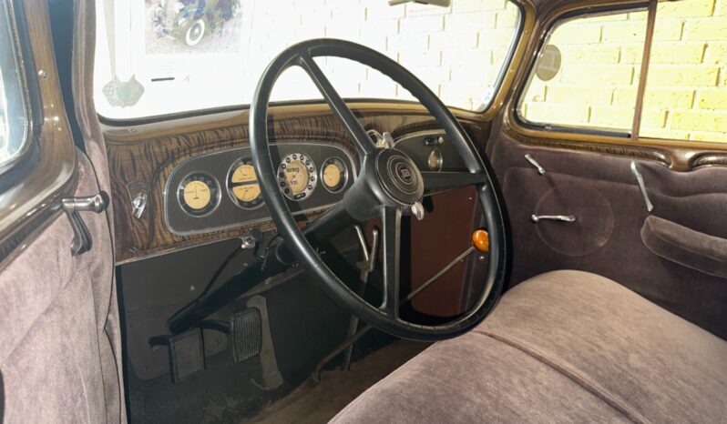 Buick Special Business Coupe 8 Cyl. full