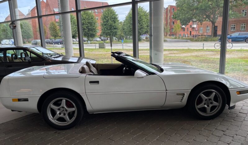 Chevrolet Corvette C4 Cabriolet full