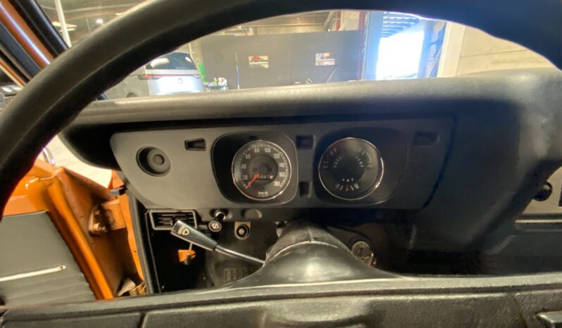 Mazda 323 1300 full