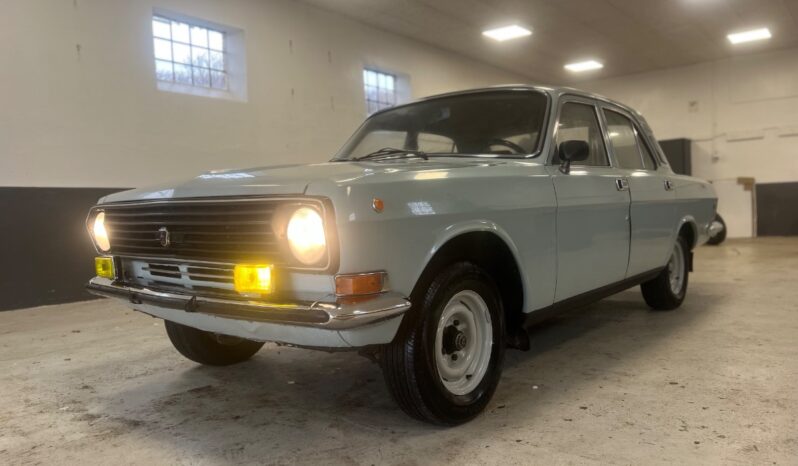 BMW 3-serie E36 Volga Gaz-24-10 full