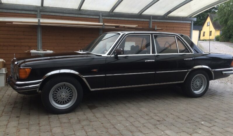 Mercedes-Benz 280-450 (W116) 280 SE full