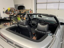 Mercedes-Benz SL-Klasse (R107) 350 SL V8 Aut EU model full
