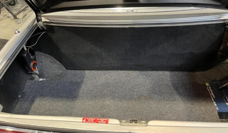 Mercedes-Benz SL-Klasse (R107) 350 SL V8 Aut EU model full