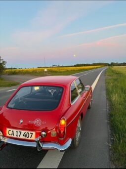 MG MGB GT full