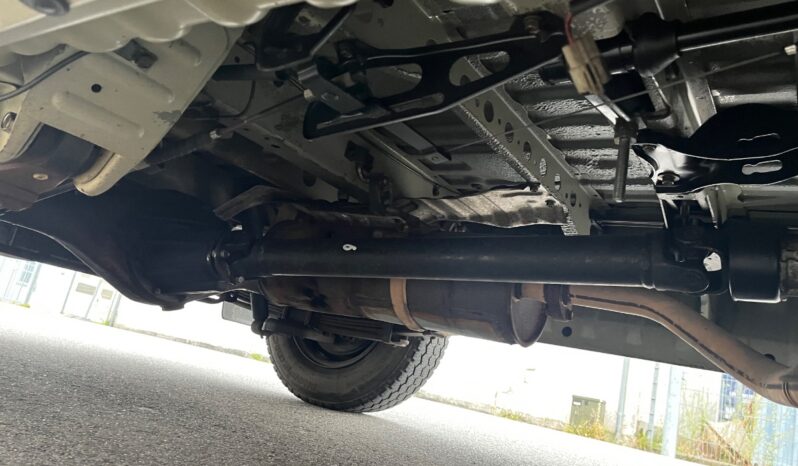 Toyota HiAce Hiace full