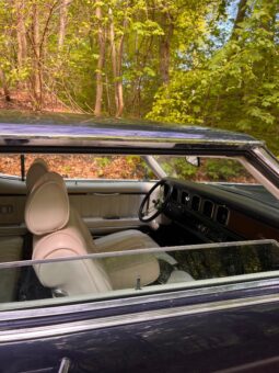 Lincoln Continental Mark 3 full