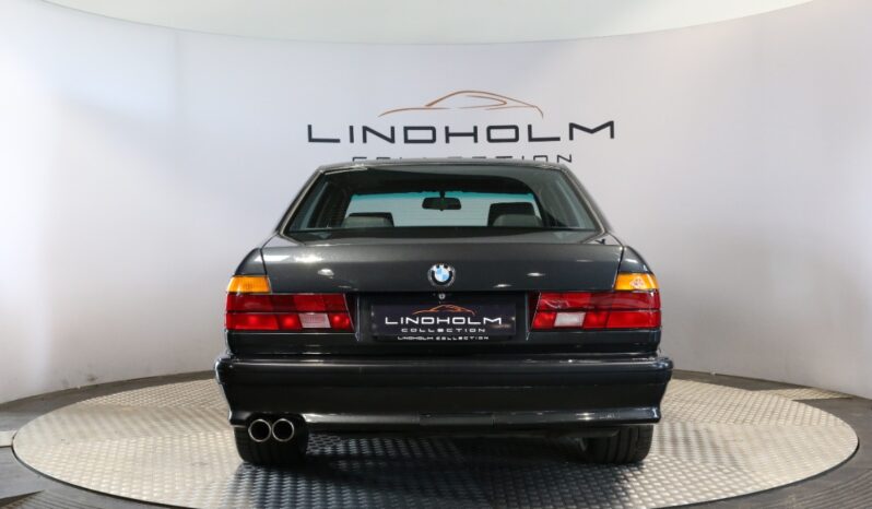 BMW 7-serie E32 750i V12 full