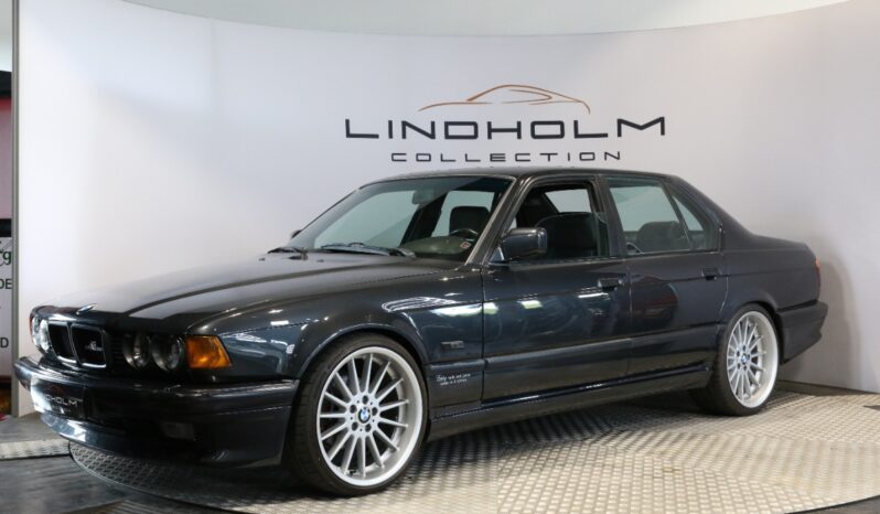 BMW 7-serie E32 750i V12 full