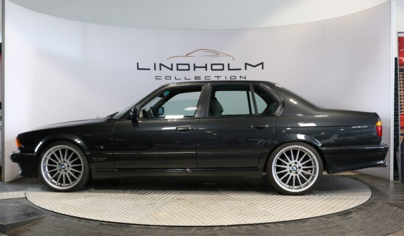 BMW 7-serie E32 750i V12 full