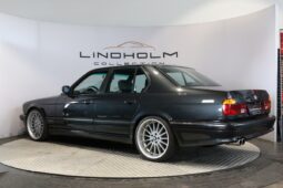 BMW 7-serie E32 750i V12 full