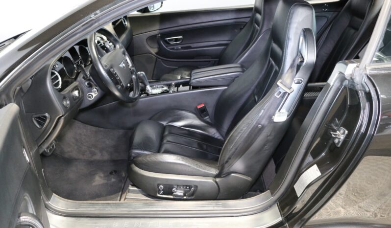 Bentley Continental GT 6,0W12 Coupe full