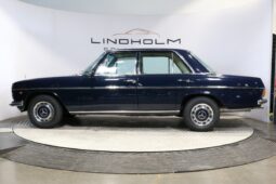 Mercedes-Benz 200-230 (W115) 200 Sedan full
