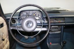 Mercedes-Benz 200-230 (W115) 200 Sedan full
