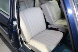 Mercedes-Benz 200-230 (W115) 200 Sedan full