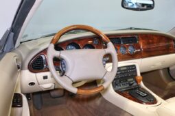 Jaguar XK8 4.0 Convertible full