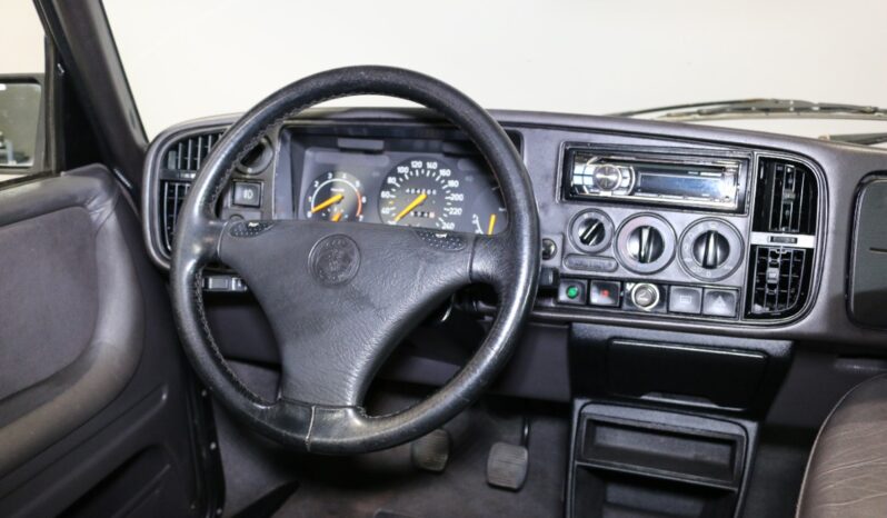 Saab 900 2.0 Turbo 160 full