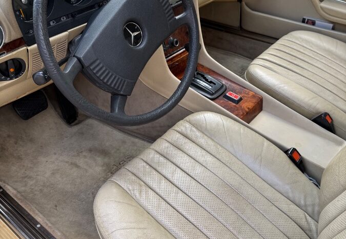 Mercedes-Benz SL-Klasse (R107) 280 SLC full