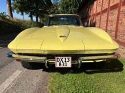 Chevrolet Corvette Sting Ray full