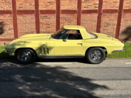 Chevrolet Corvette Sting Ray full