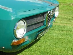 Alfa Romeo Giulia GTJ 1300 “Bertone” full