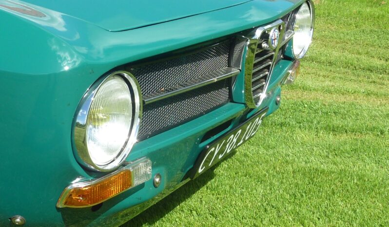 Alfa Romeo Giulia GTJ 1300 “Bertone” full