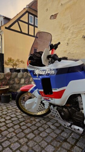 Honda RD03 XRV650