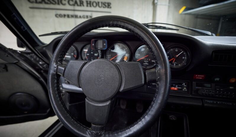 Porsche 911 G-serie SC Coupe full