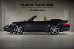Porsche 911 997 Carrera 4s Coupe full