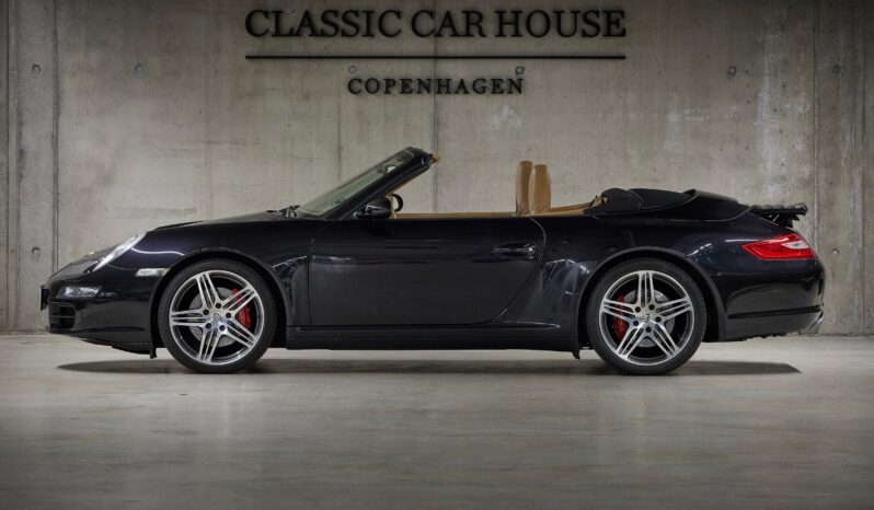 Porsche 911 997 Carrera 4s Coupe full