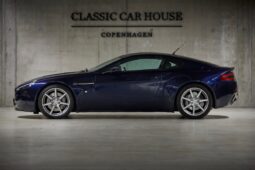 Aston Martin V8 Vantage full