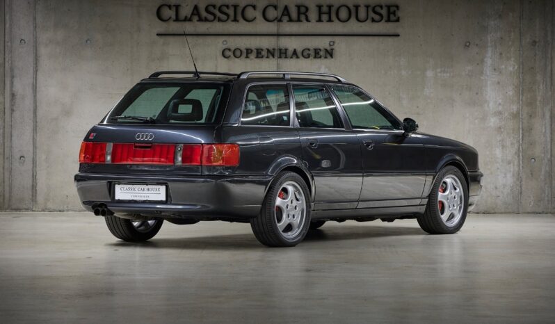 Audi RS2 Avant full