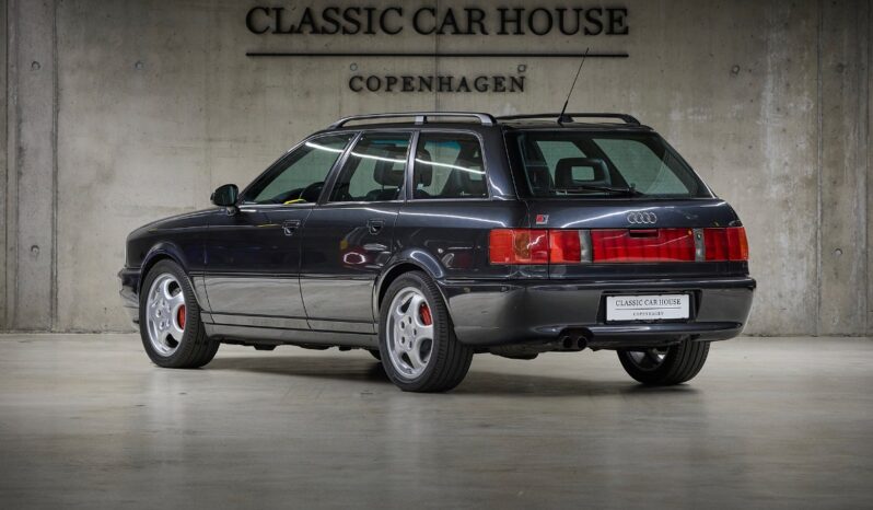 Audi RS2 Avant full