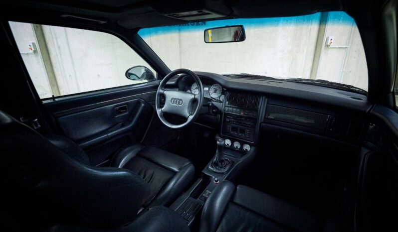 Audi RS2 Avant full