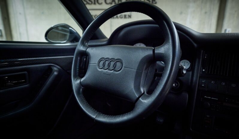 Audi RS2 Avant full