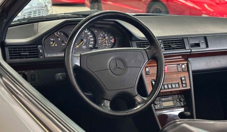 Mercedes-Benz E-Klasse (W124) A124 E320 aut. Cabriolet full
