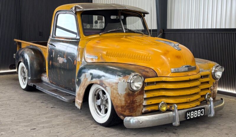 Chevrolet 3100 Stepside Short-bed V8 full