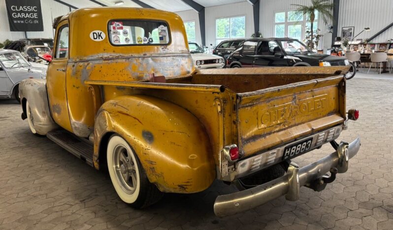 Chevrolet 3100 Stepside Short-bed V8 full