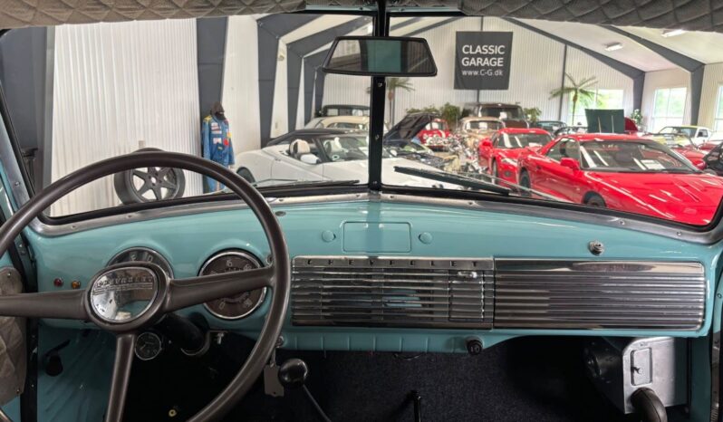 Chevrolet C10 3600 Stepside Long-bed 5-Window full