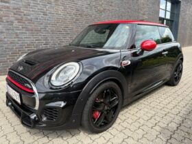 Mini Mini Cooper S J Works 2,0 231 HK Aut. 3d