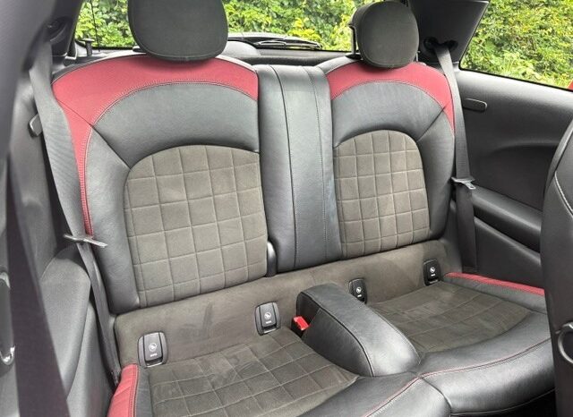 Mini Mini Cooper S J Works 2,0 231 HK Aut. 3d full
