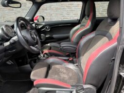 Mini Mini Cooper S J Works 2,0 231 HK Aut. 3d full