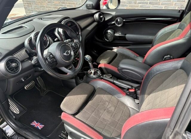 Mini Mini Cooper S J Works 2,0 231 HK Aut. 3d full