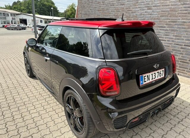 Mini Mini Cooper S J Works 2,0 231 HK Aut. 3d full