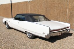 Buick Electra 225 cab full
