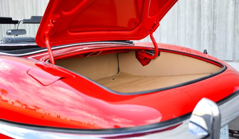 Jaguar E-Type Serie 2 4.2 L Roadster full