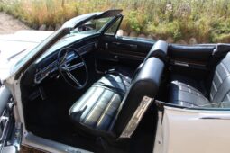 Buick Electra 225 cab full