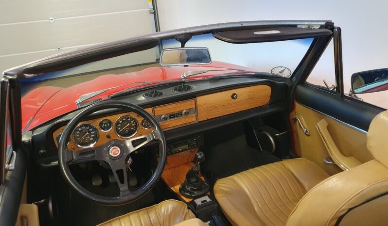 Fiat 124 spider full