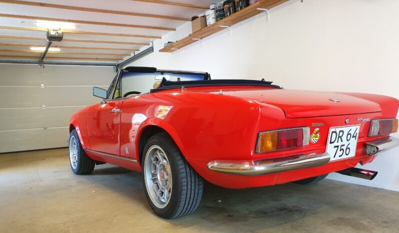 Fiat 124 spider full