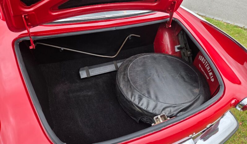 Volvo P 1800 E full