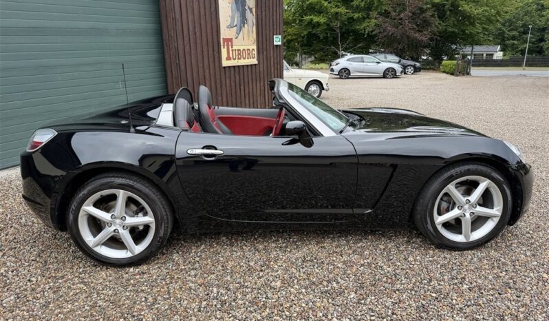 Opel GT 2,0 Turbo full